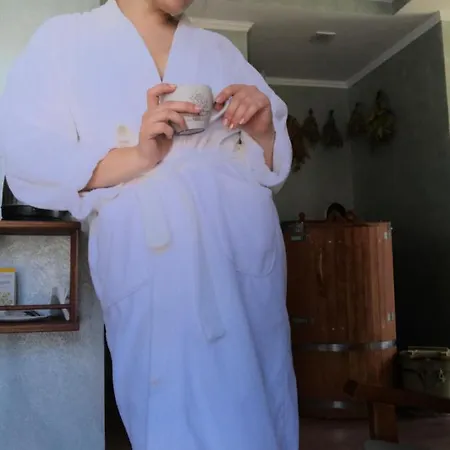 ярдана 홈스테이